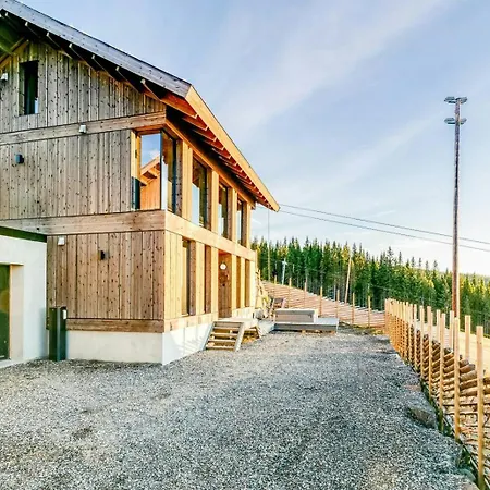 Ski-Inski-Out Cabin In Hafjell With View