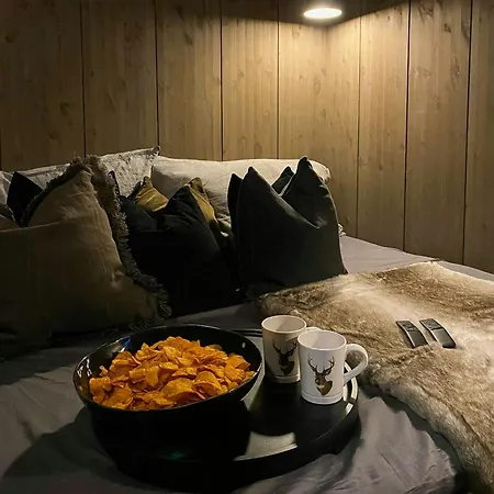 Ski-Inski-Out Cabin In Hafjell With View *