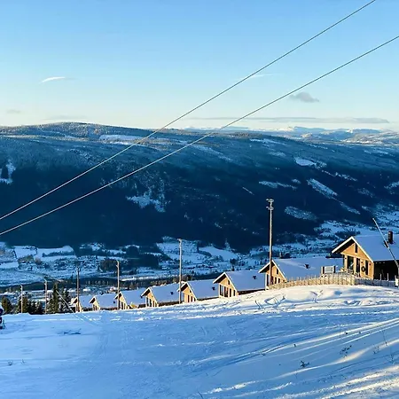 Ski-inski-out In Hafjell With View * Øyer