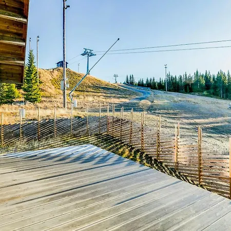Ski-inski-out In Hafjell With View Øyer