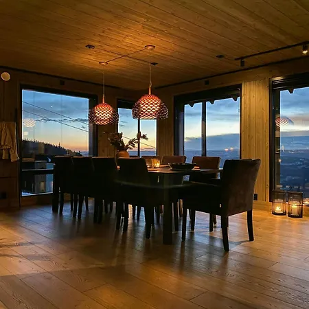 Ski-inski-out In Hafjell With View *